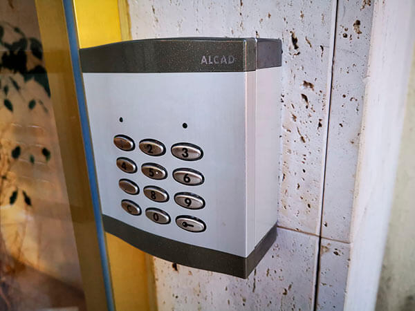 CONTROL ACCES tel sat